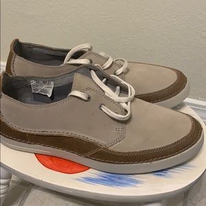 Gosler edge Clark’s tennis shoes